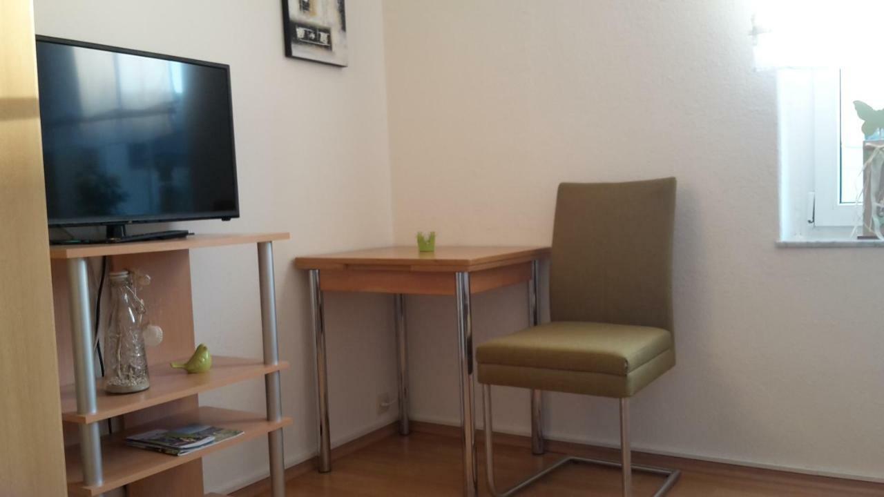 Ferienwohnung "An Der Wuerschnitz" Chemnitz Exterior foto